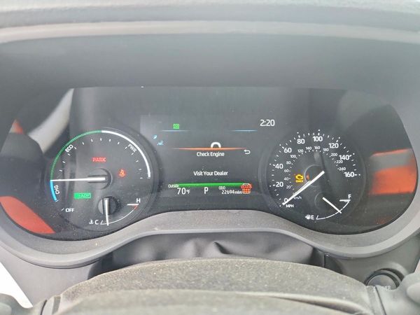 2025 TOYOTA SIENNA LE
