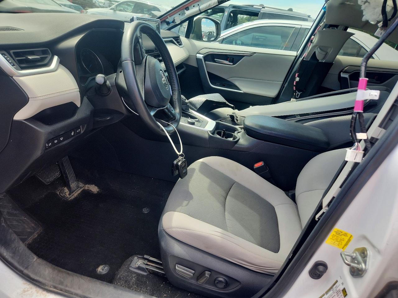 2019 TOYOTA RAV4 HYBRID