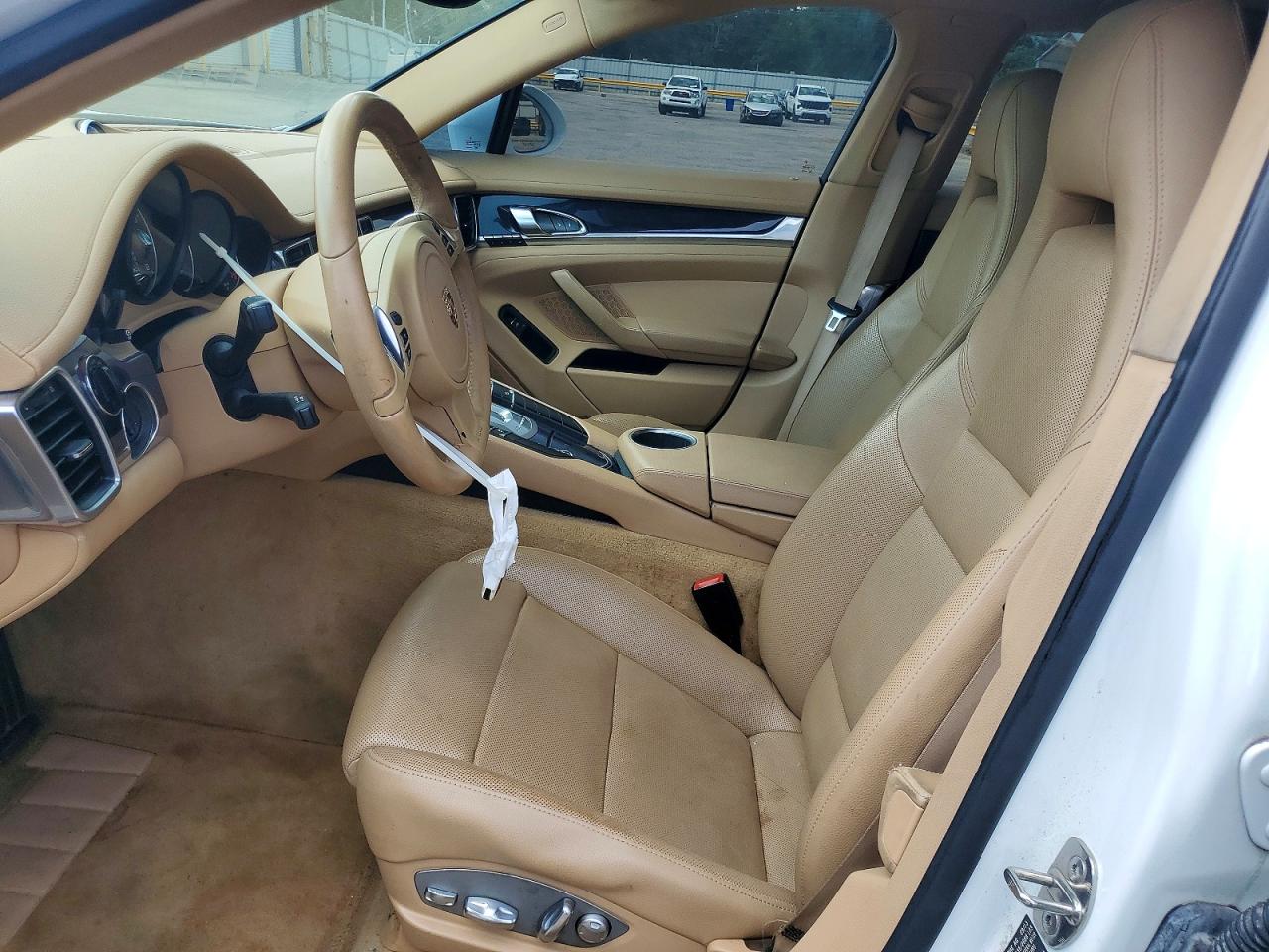 2014 PORSCHE PANAMERA Base (2WD), 4 (4WD)