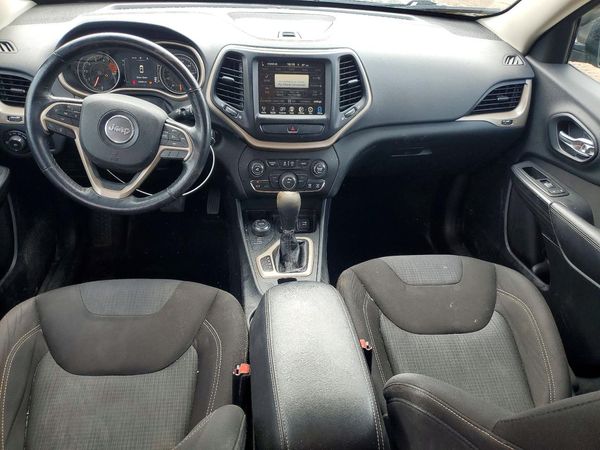 2016 JEEP CHEROKEE LATITUDE 4X4