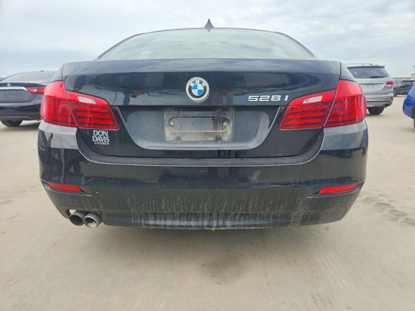 2015 BMW 528