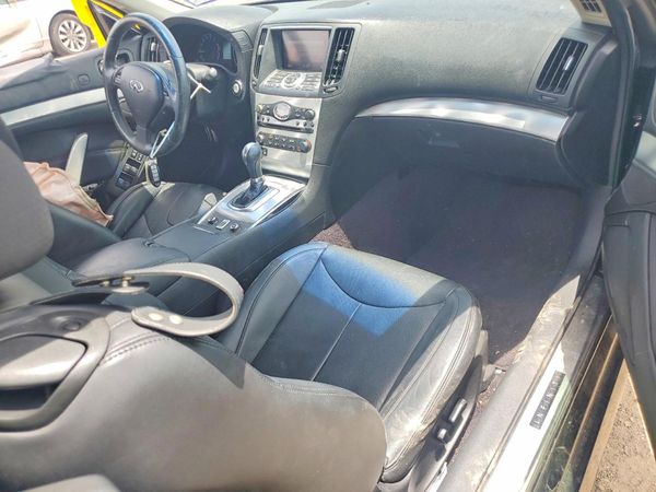 2015 INFINITI Q60 CONVERTIBLE