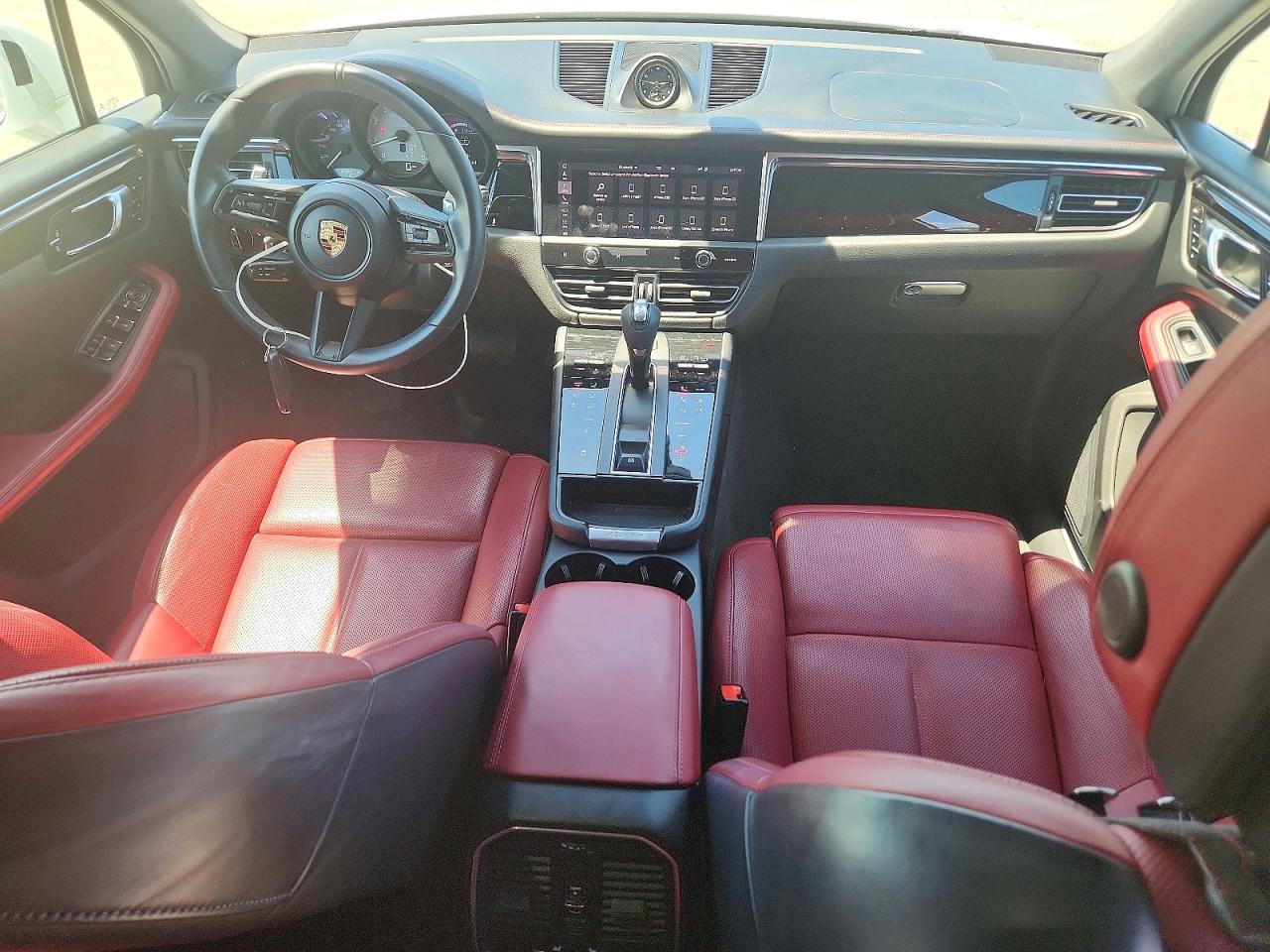 2022 PORSCHE MACAN S