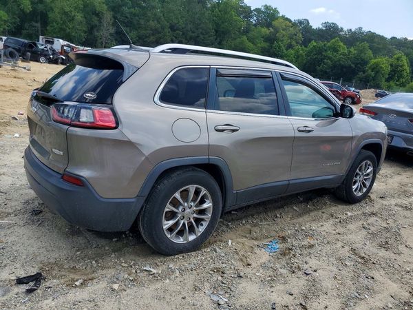 2019 JEEP CHEROKEE LATITUDE PLUS 4X4