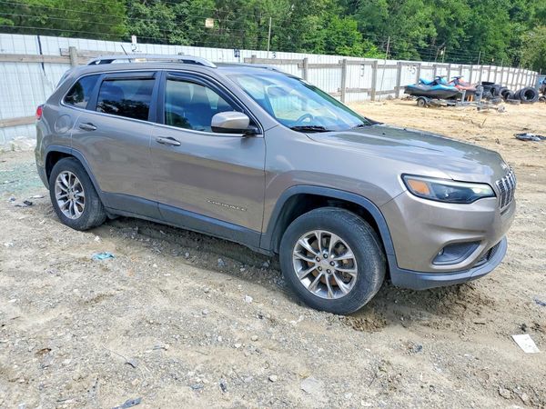 2019 JEEP CHEROKEE LATITUDE PLUS 4X4