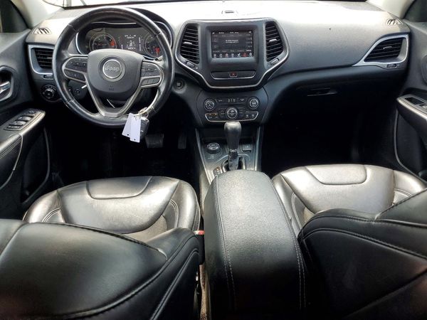 2019 JEEP CHEROKEE LATITUDE PLUS 4X4