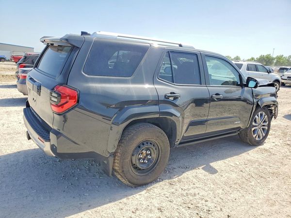 2025 TOYOTA 4RUNNER