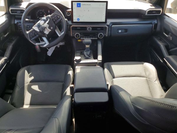 2025 TOYOTA 4RUNNER