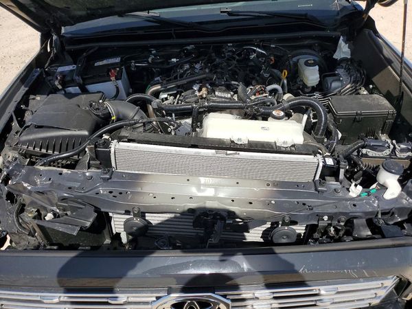2025 TOYOTA 4RUNNER