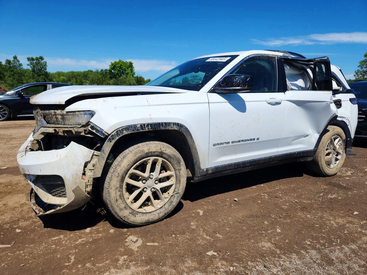2024 JEEP GRAND CHEROKEE LAREDO 4X4