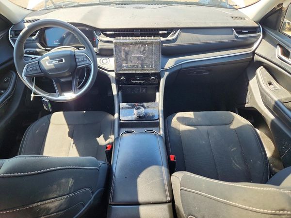 2024 JEEP GRAND CHEROKEE LAREDO 4X4