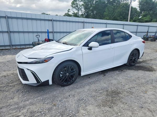 2026 TOYOTA CAMRY
