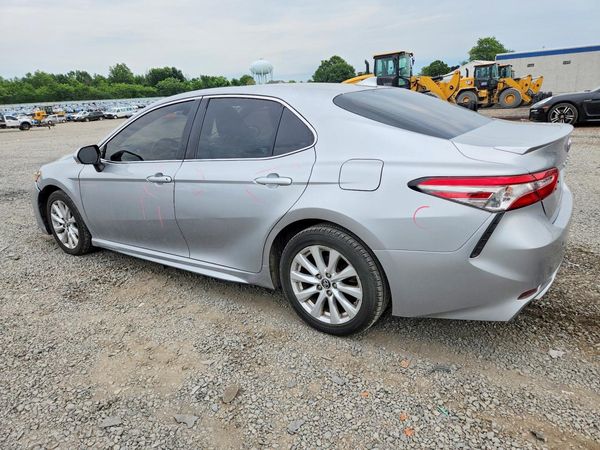 2019 TOYOTA CAMRY