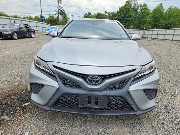 2019 TOYOTA CAMRY