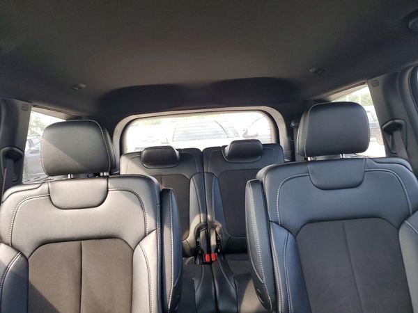 2023 JEEP GRAND CHEROKEE L LAREDO 4X4