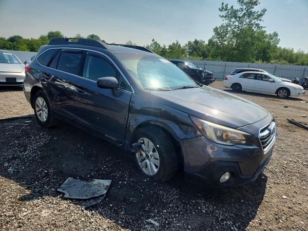 2018 SUBARU OUTBACK Premium