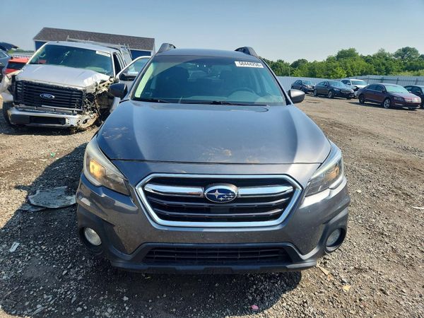2018 SUBARU OUTBACK Premium