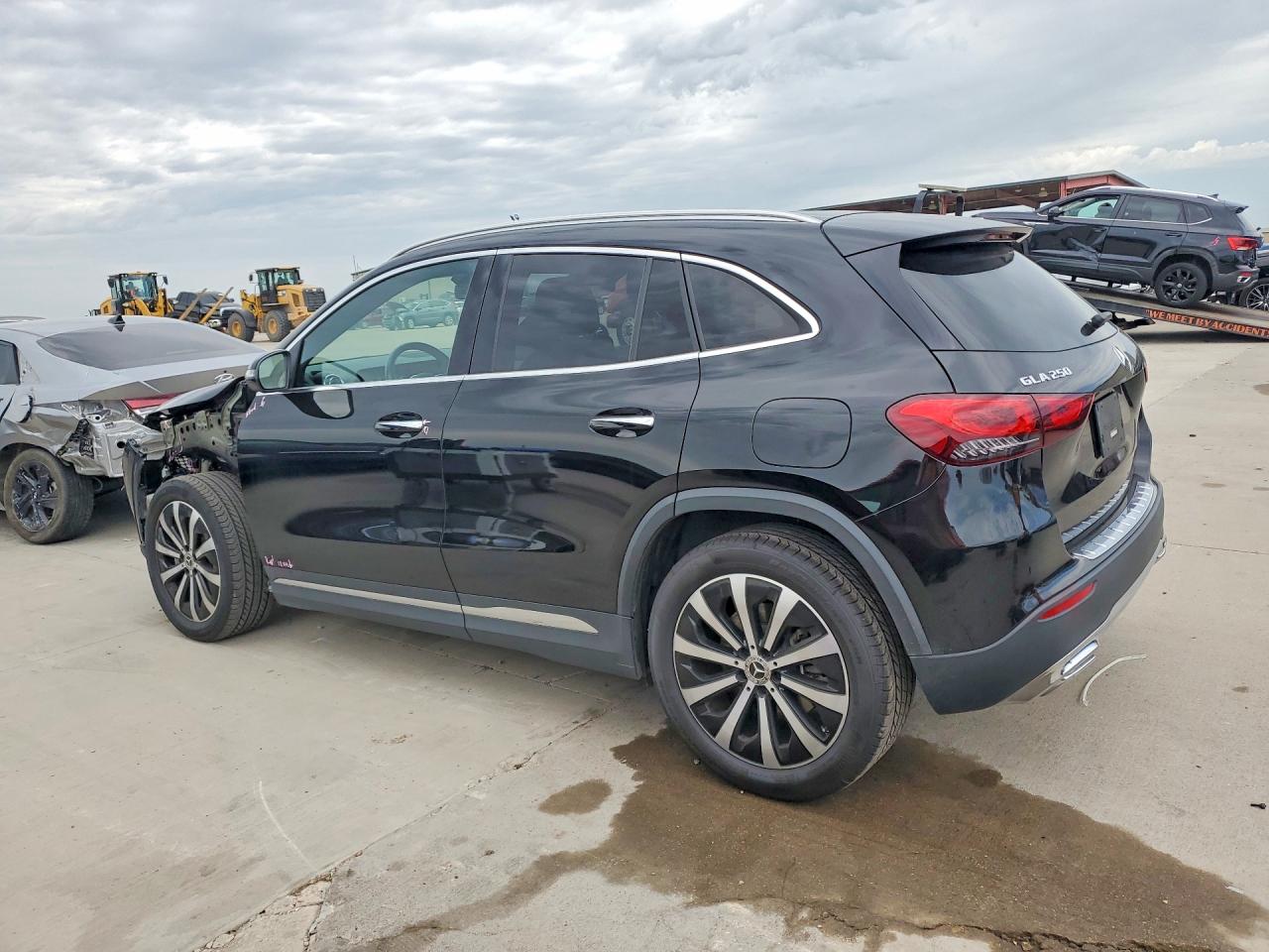 2021 MERCEDES-BENZ GLA GLA250