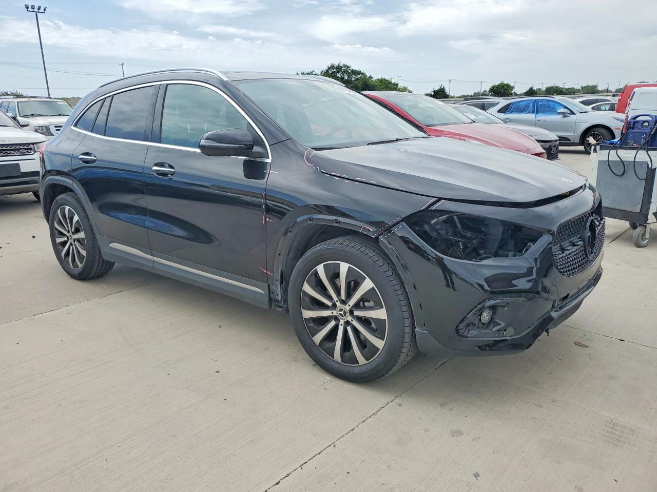 2021 MERCEDES-BENZ GLA GLA250