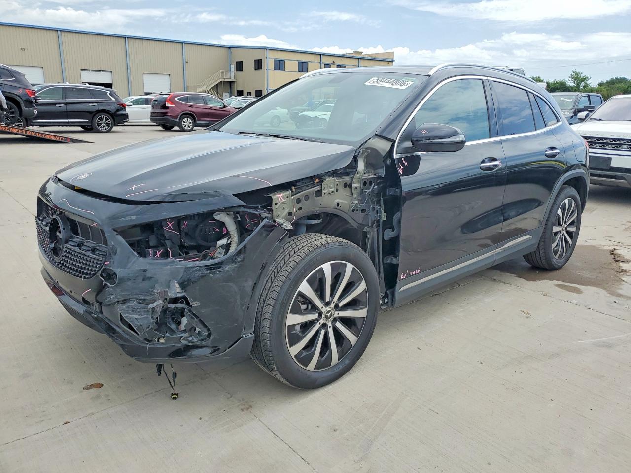 2021 MERCEDES-BENZ GLA GLA250