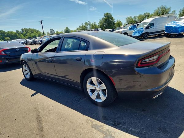 2017 DODGE CHARGER SXT