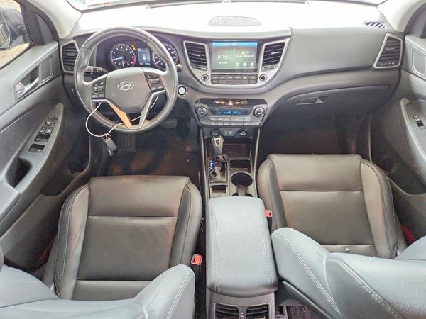 2017 HYUNDAI TUCSON