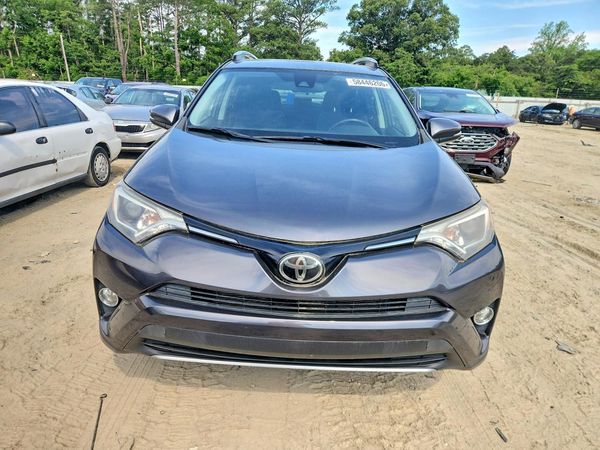2018 TOYOTA RAV4 Adventure/XLE