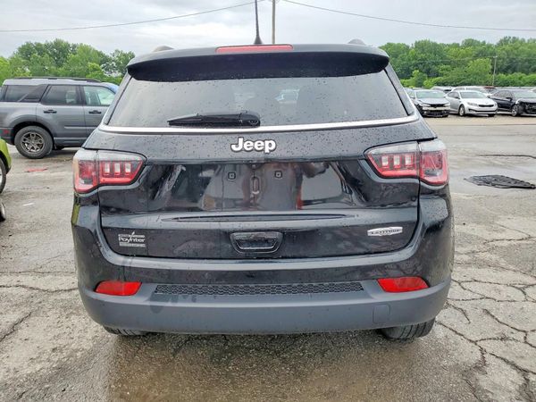2018 JEEP COMPASS LATITUDE 4X2