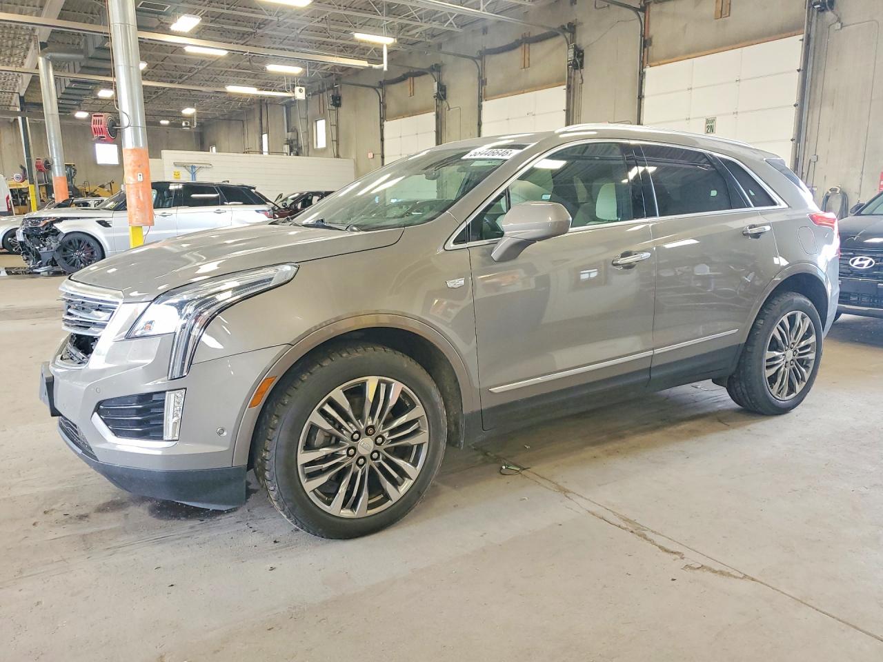 2018 CADILLAC XT5 Premium Luxury