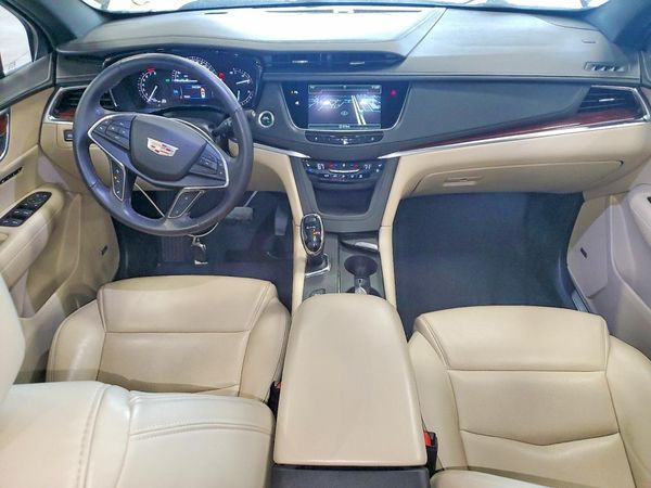 2018 CADILLAC XT5 Premium Luxury