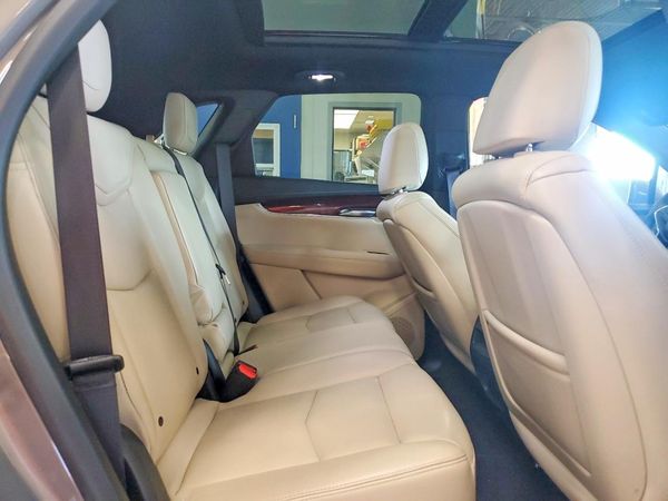 2018 CADILLAC XT5 Premium Luxury