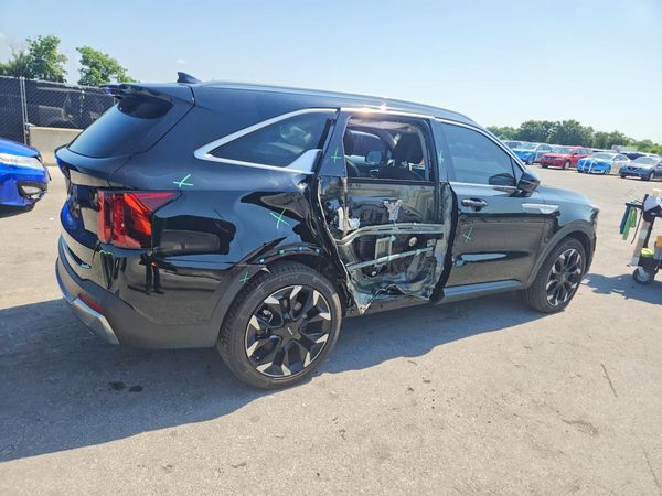 2025 KIA SORENTO EX; X-Line EX