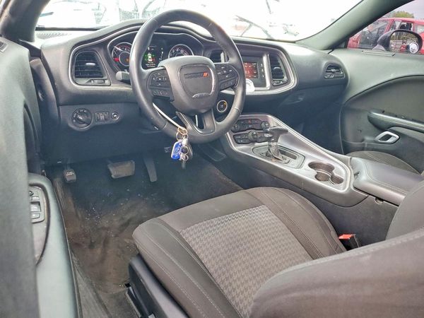 2016 DODGE CHALLENGER SXT