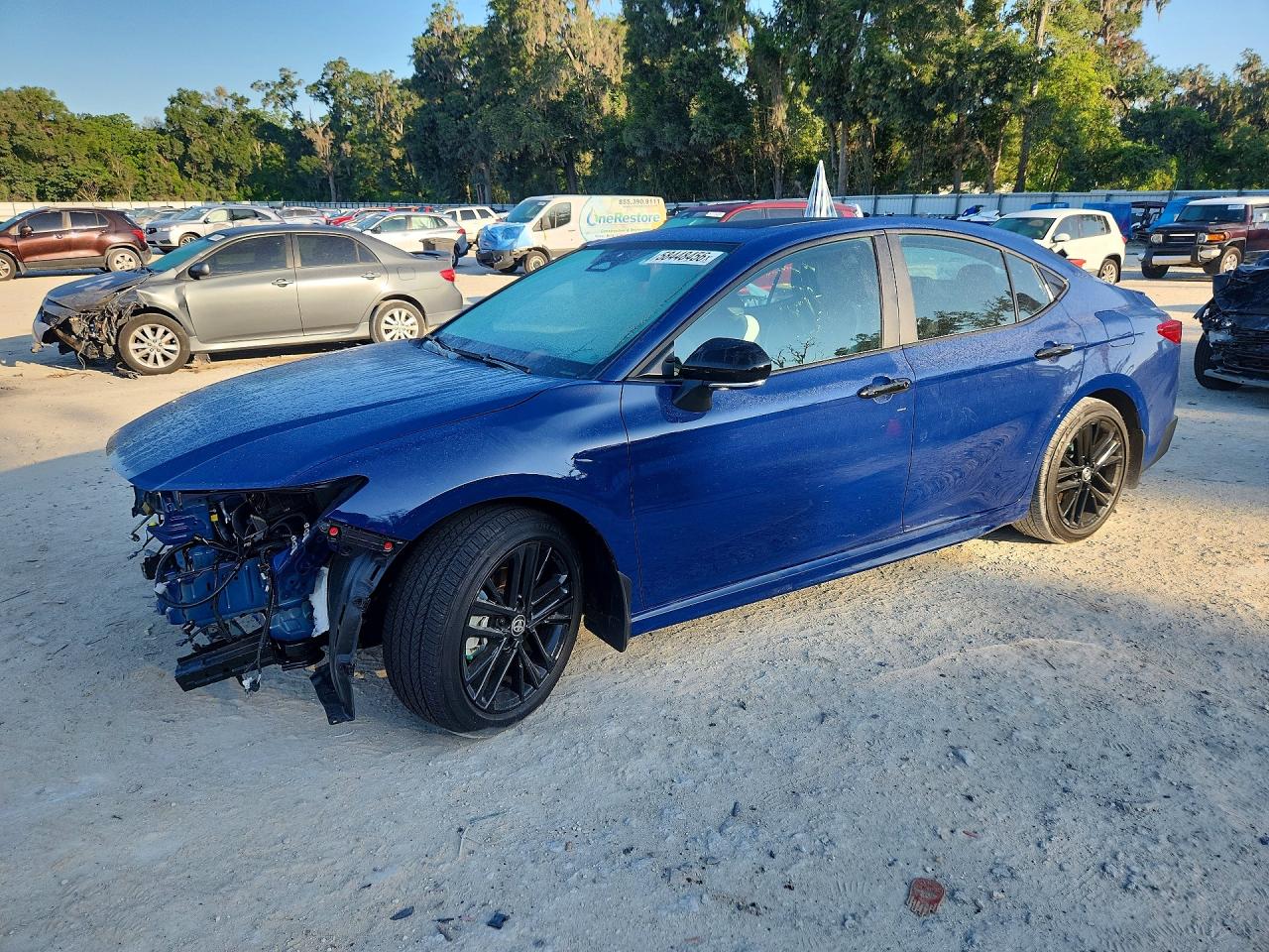 2025 TOYOTA CAMRY