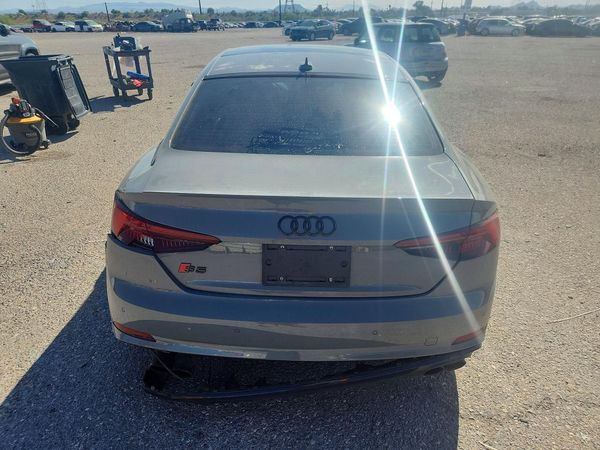 2019 AUDI S5 quattro Prestige