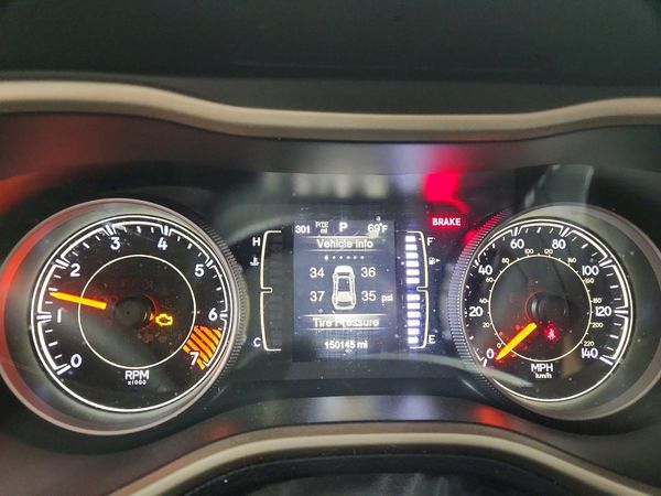 2015 JEEP CHEROKEE LATITUDE 4X4