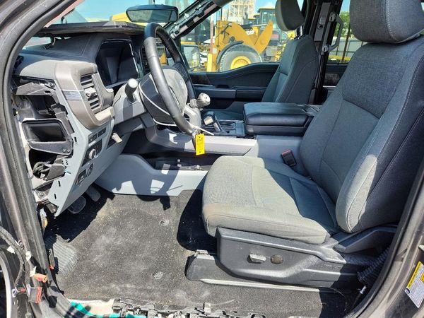 2024 FORD F150