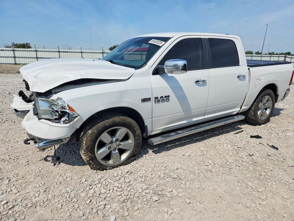 2017 RAM 1500 SLT
