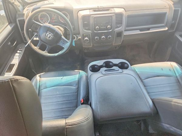 2019 RAM 1500 CLASSIC Tradesman, ST