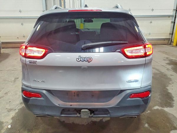 2015 JEEP CHEROKEE LATITUDE 4X4