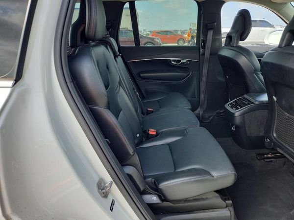 2020 VOLVO XC90