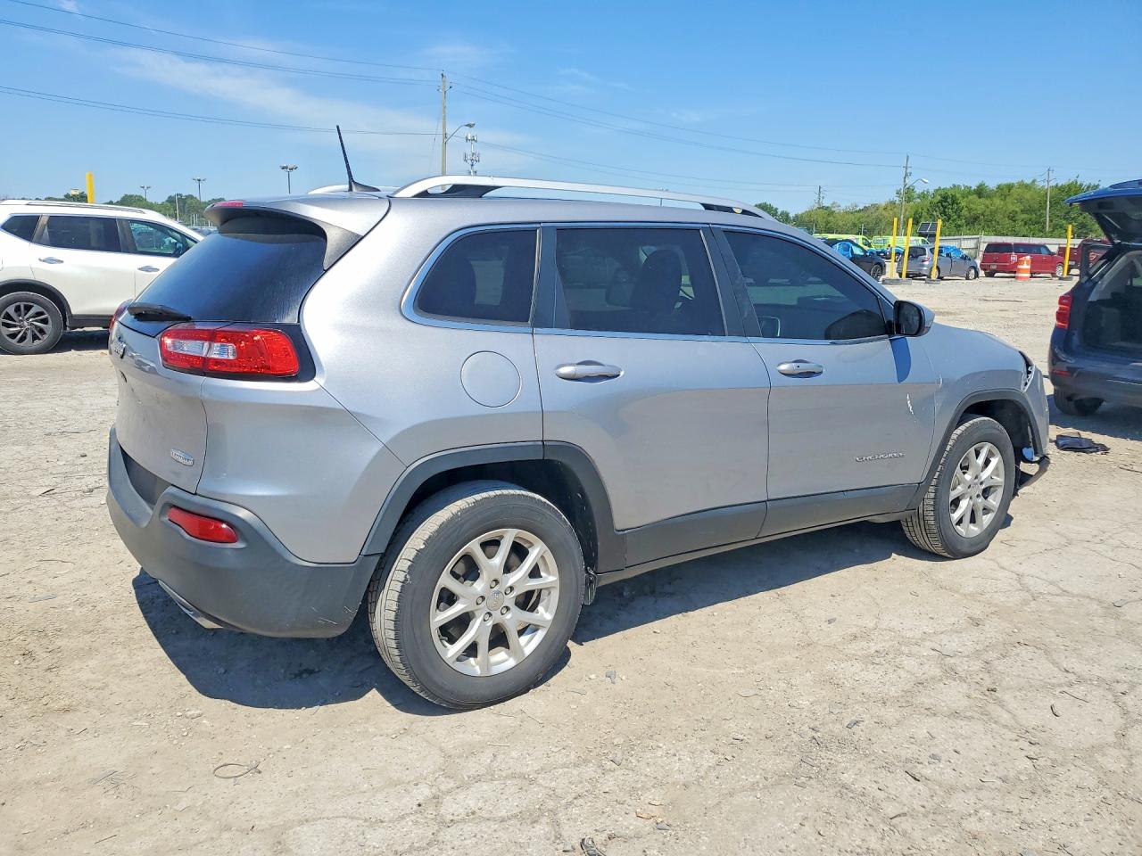 2018 JEEP CHEROKEE LATITUDE PLUS 4X4