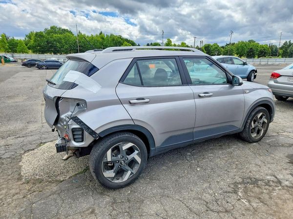 2024 HYUNDAI VENUE SEL / Limited