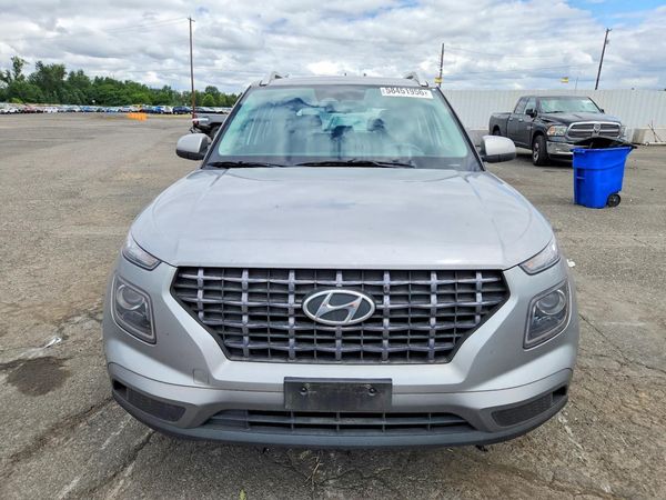 2024 HYUNDAI VENUE SEL / Limited