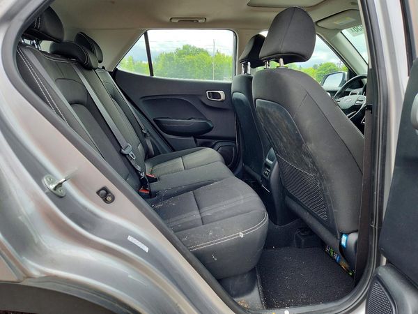 2024 HYUNDAI VENUE SEL / Limited