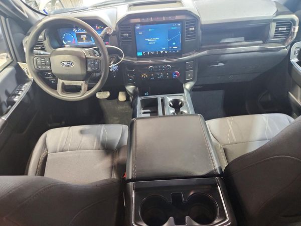 2024 FORD F150