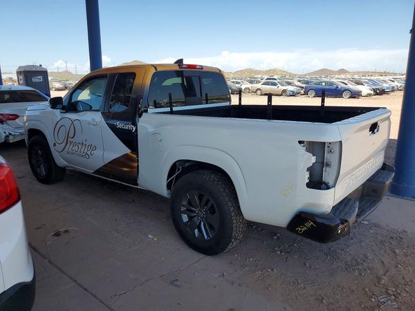 2025 NISSAN FRONTIER