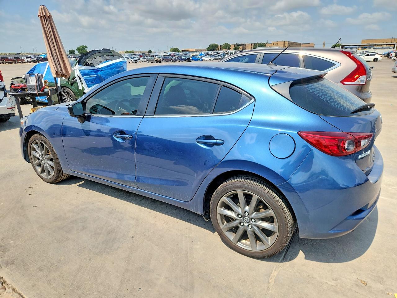2018 MAZDA 3 Touring