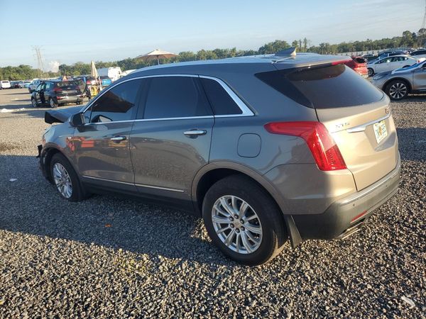 2017 CADILLAC XT5 Base