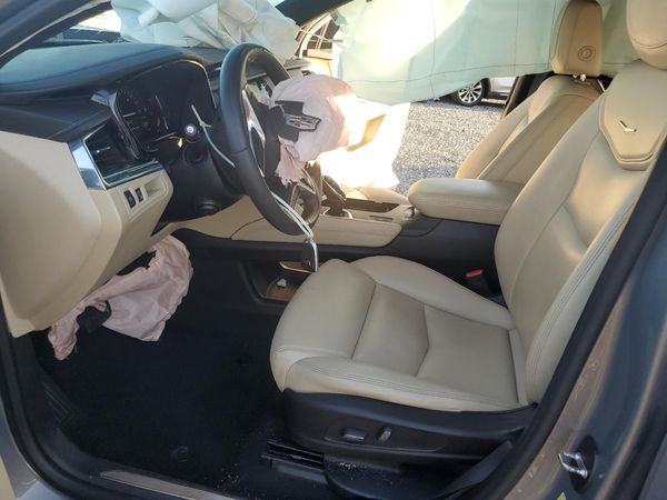 2017 CADILLAC XT5 Base